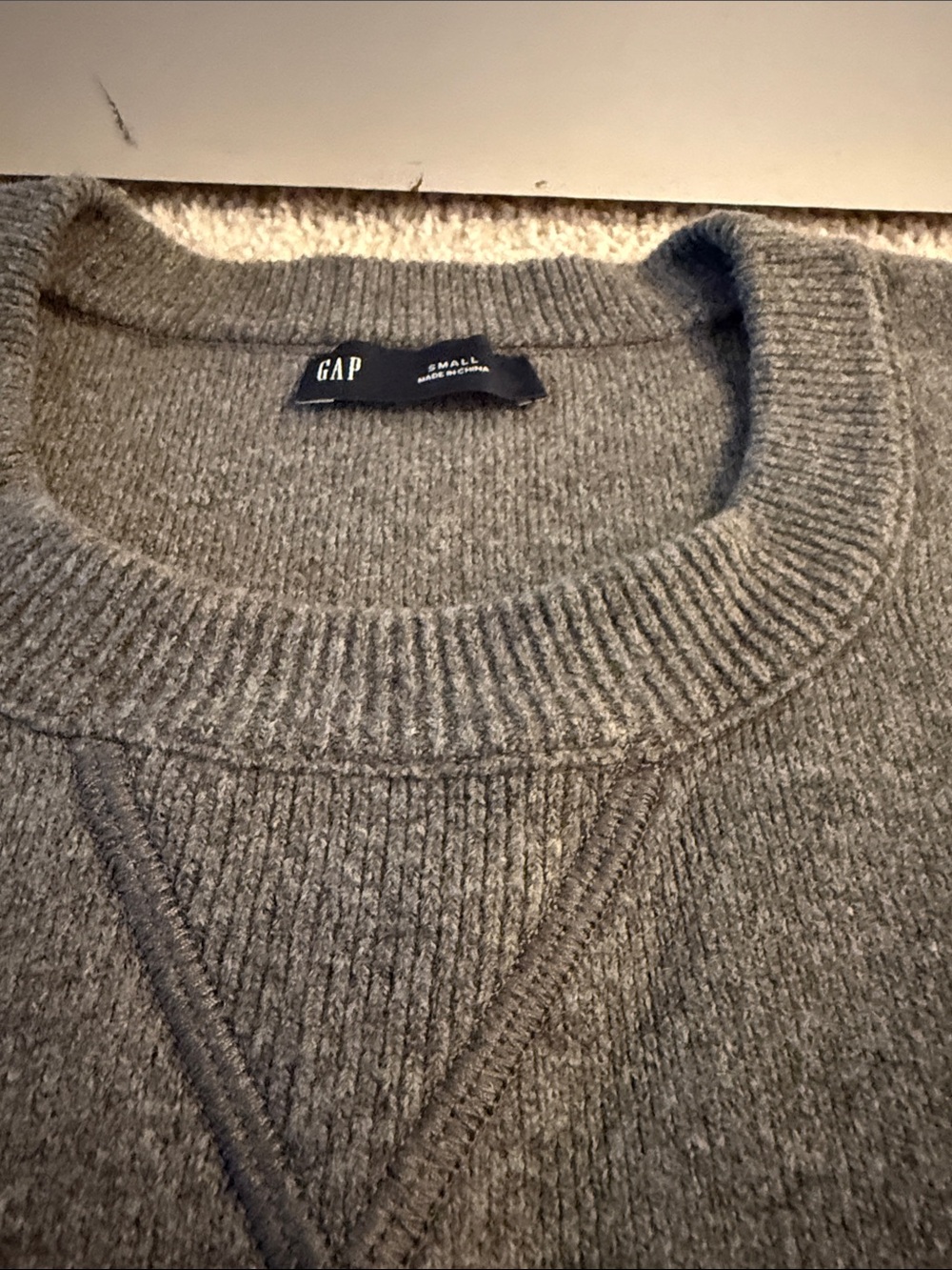GAP Men's Heather Gray Crewneck Pullover